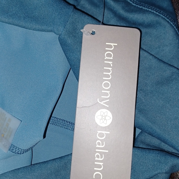 Harmony Balance Leggings - Picture 5 of 11